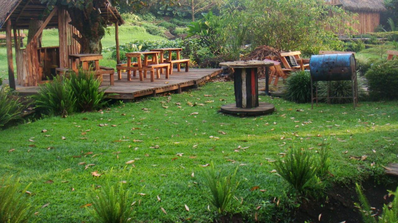 Kalitusi Nature Resort Fort Portal Exterior photo